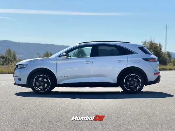 DS DS7 Crossback E-Tense Performance Line + EAT8 4