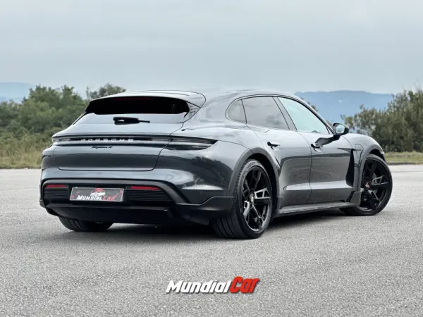 Porsche Taycan Cross Turismo 4 2