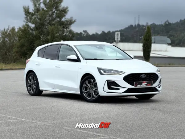 Ford Focus 1.0 EcoBoost MHEV ST-Line 15