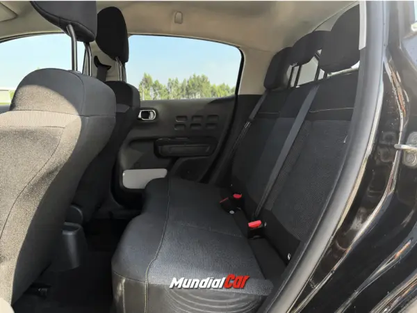 Citroen C3 1.2 PureTech Shine 10