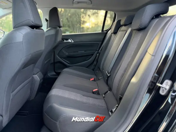 Peugeot 308 1.2 PureTech Allure EAT8 10