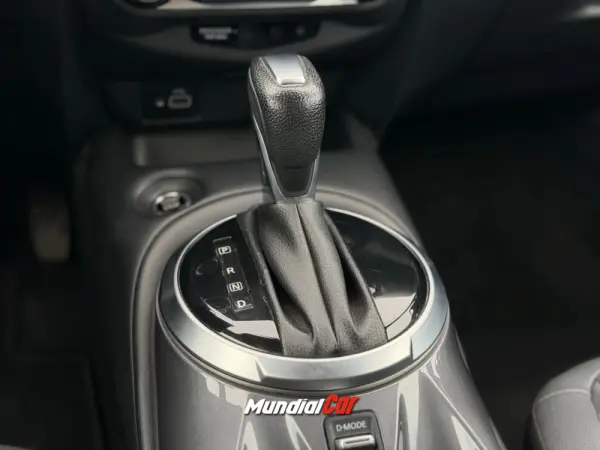 Nissan Juke 1.0 DIG-T N-Connecta DCT 16