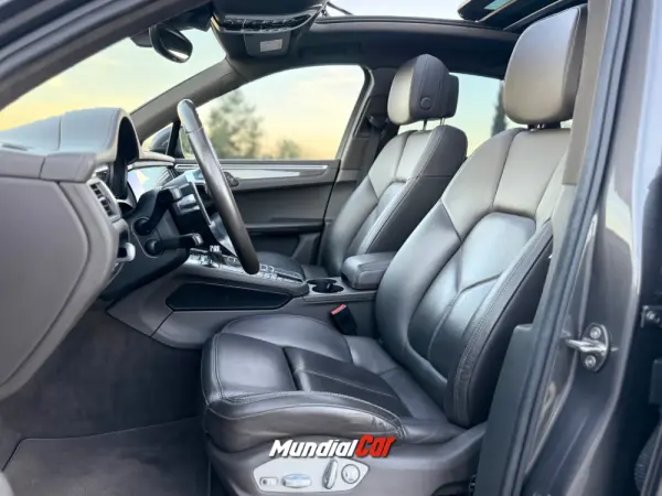 Porsche Macan S 4