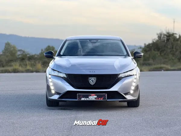 Peugeot 308 1.2 PureTech Allure 8