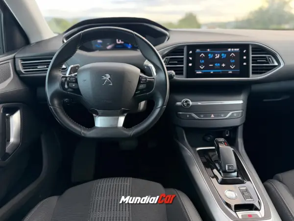 Peugeot 308 1.2 PureTech Allure EAT8 15