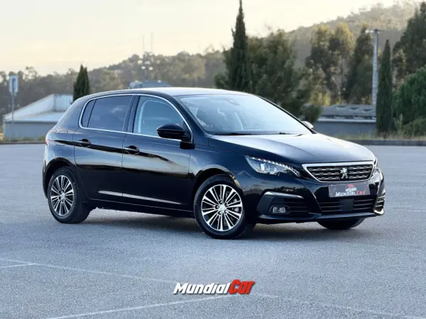 Peugeot 308 1.2 PureTech Allure EAT8 11