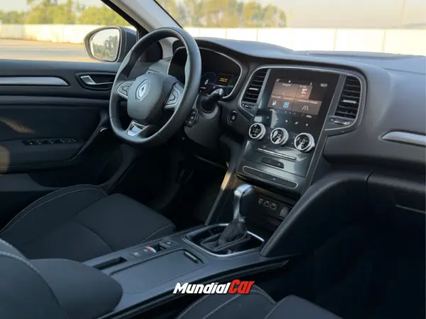 Renault Mégane Sport Tourer 1.6 E-Tech Plug-In Business 13