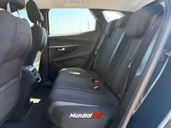 Peugeot 3008 1.5 BlueHDi Active Pack 10