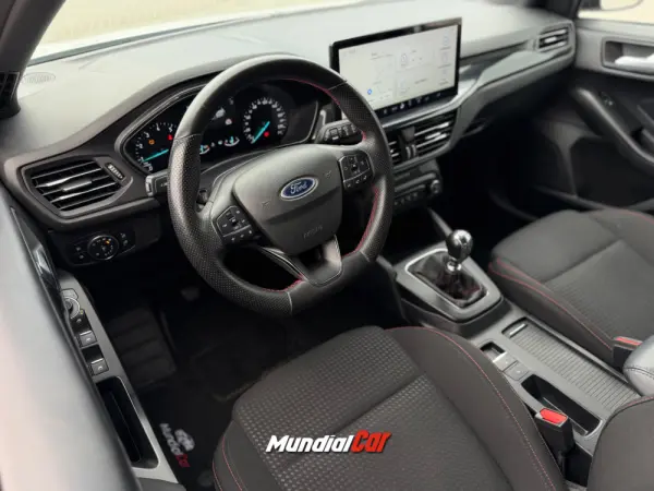 Ford Focus 1.0 EcoBoost MHEV ST-Line 5