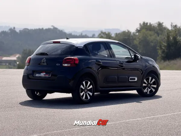 Citroen C3 1.2 PureTech Shine 2