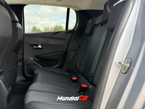 Peugeot 208 1.2 PureTech Allure Pack EAT8 10