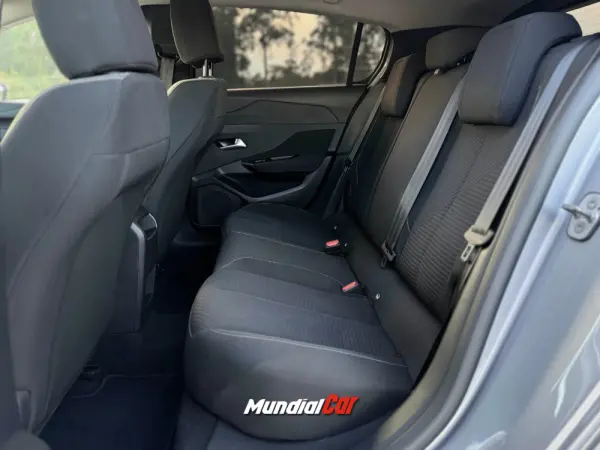 Peugeot 308 1.2 PureTech Allure 6