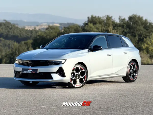 Opel Astra 1.2 T GS Line 1