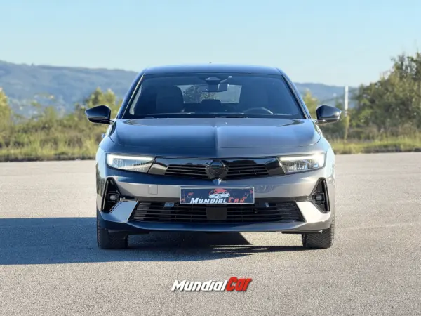 Opel Astra 1.2 T GS Line 4