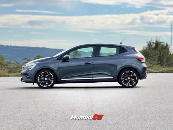 Renault Clio 1.5 Blue dCi Intens 10