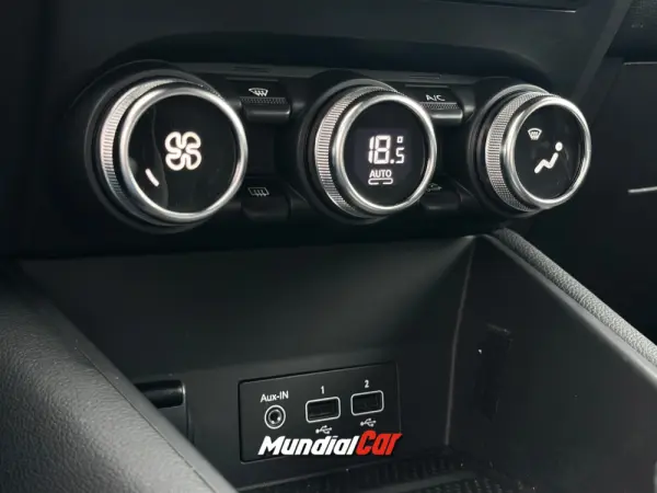 Renault Captur 1.6 Hybrid E-Tech Intens 16