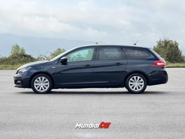 Peugeot 308 SW 1.2 PureTech Active EAT8 6