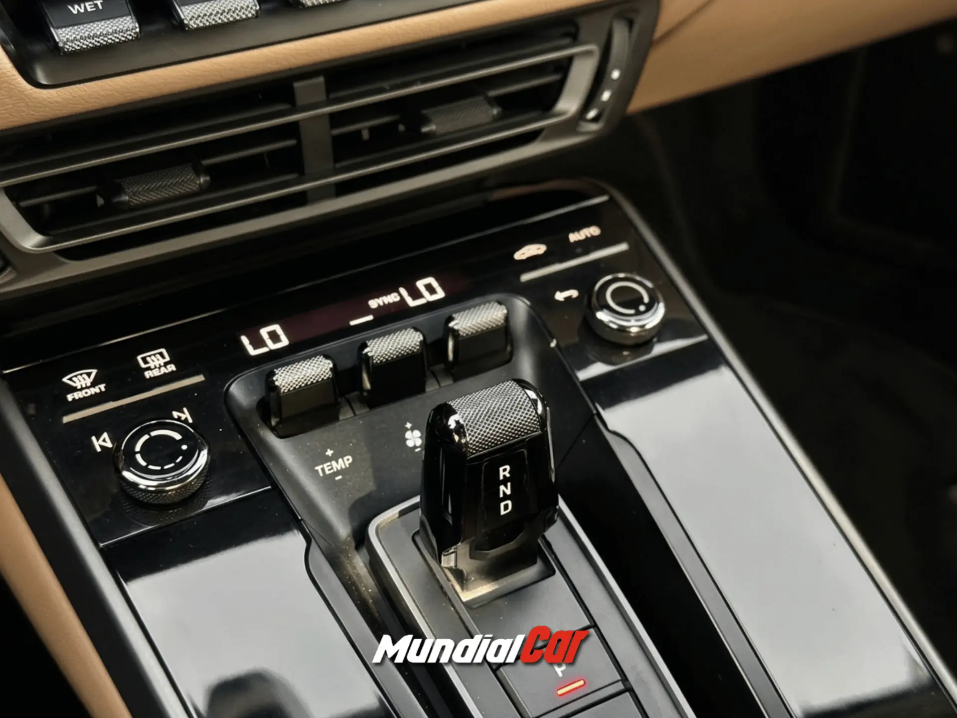 Porsche 911 (992) Carrera S Cabriolet PDK 30