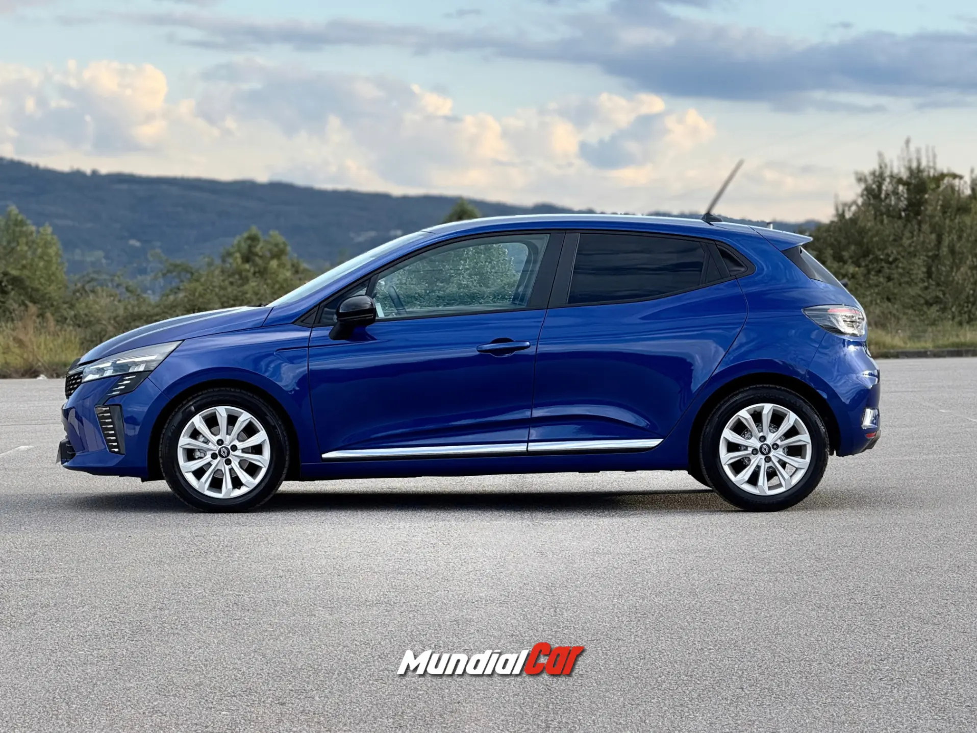 Renault Clio 1.0 TCe Evolution Bi-Fuel 10