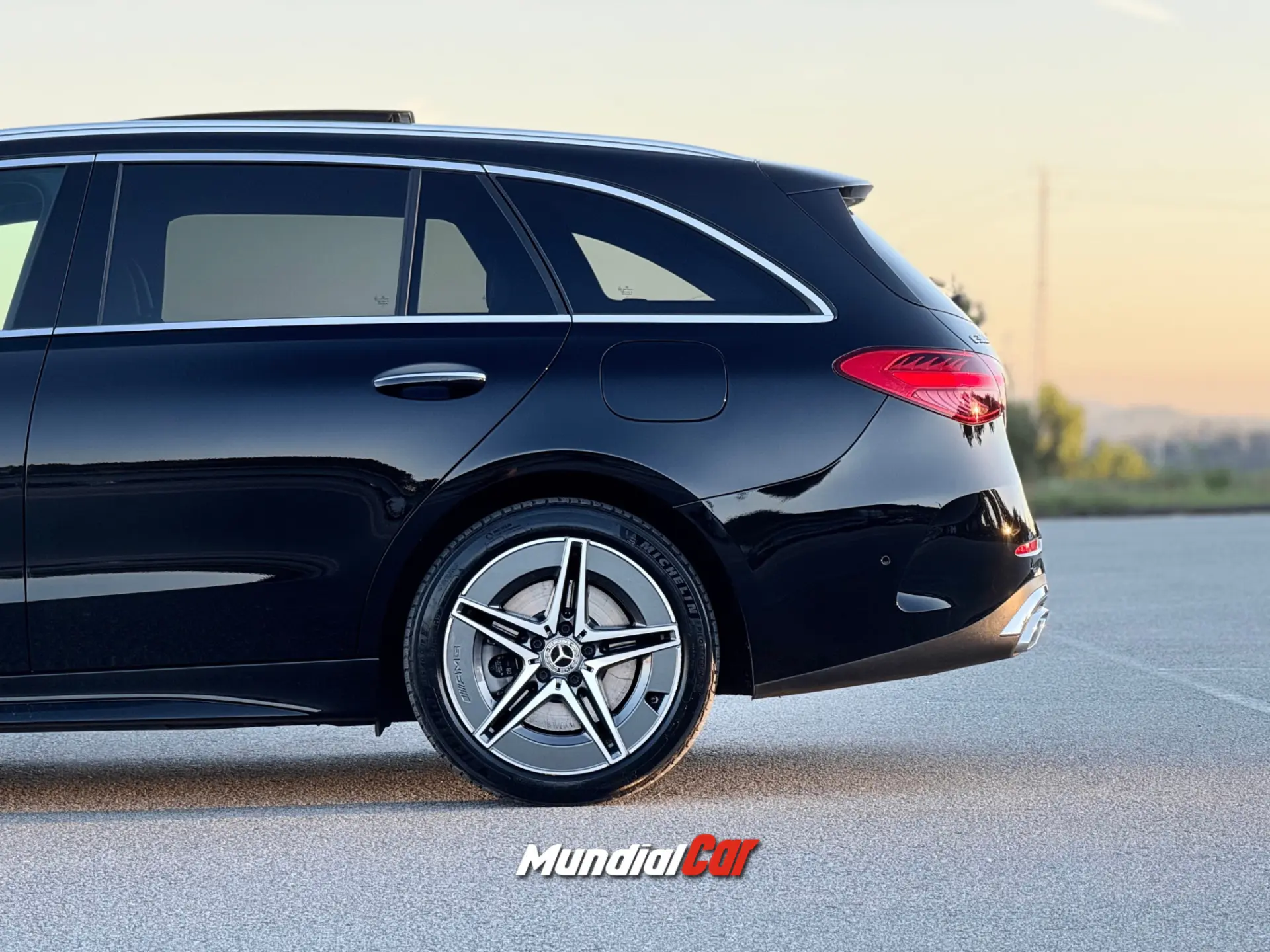 Mercedes-Benz C 300 C300 e Break AMG Line 20