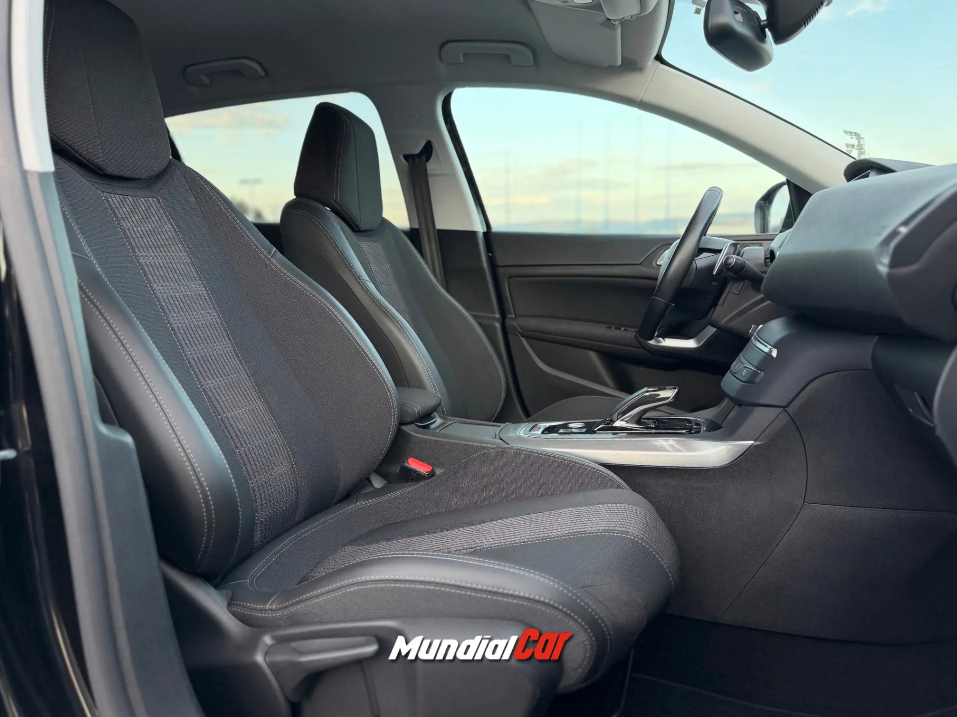 Peugeot 308 1.2 PureTech Allure EAT8 9