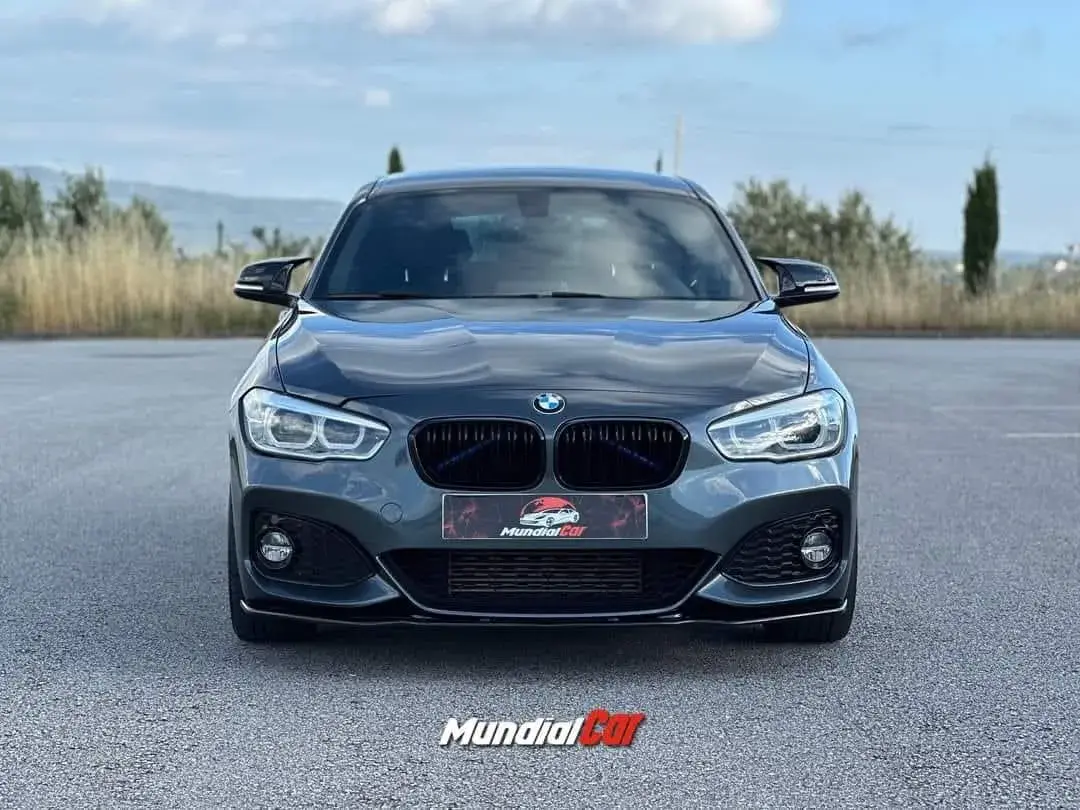 BMW 118 d Pack M 13