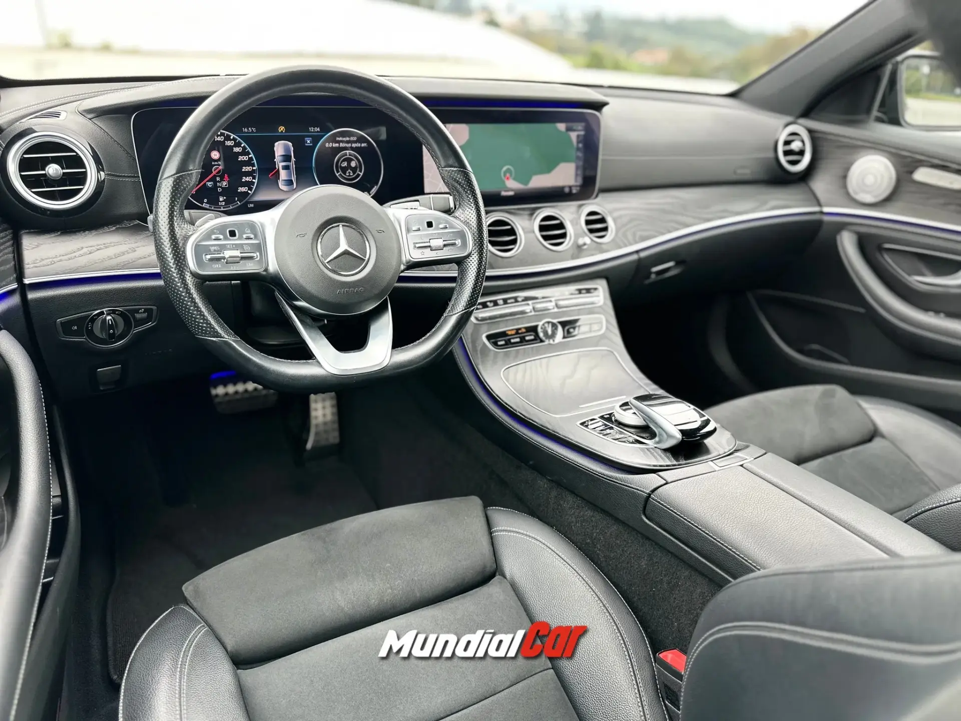 Mercedes-Benz E 220 d AMG Line 17