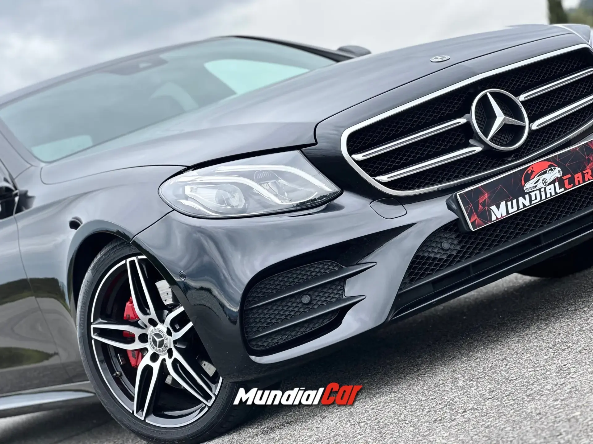 Mercedes-Benz E 220 d AMG Line 20