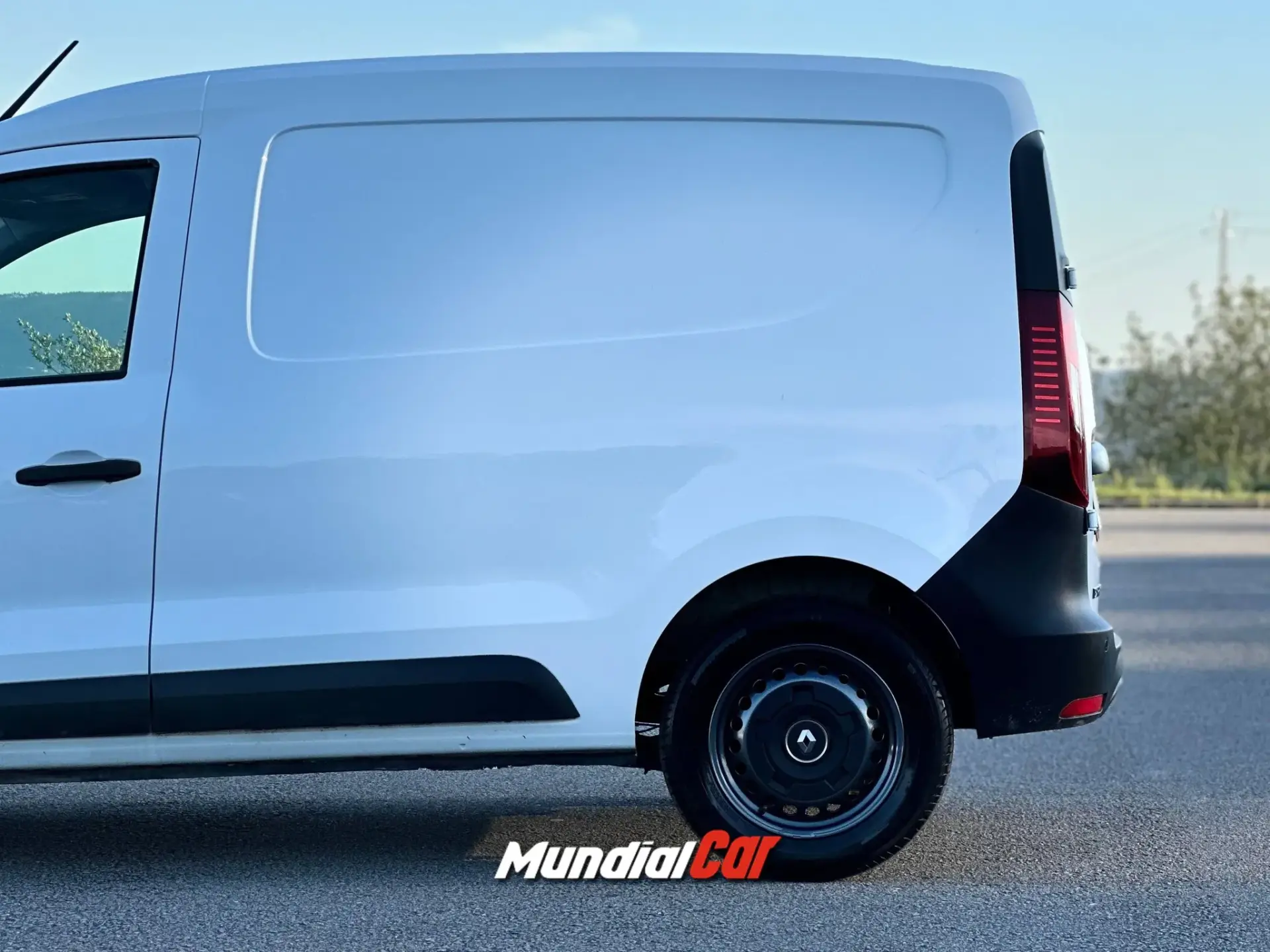 Renault Express 1.5 Blue dCi Confort 16