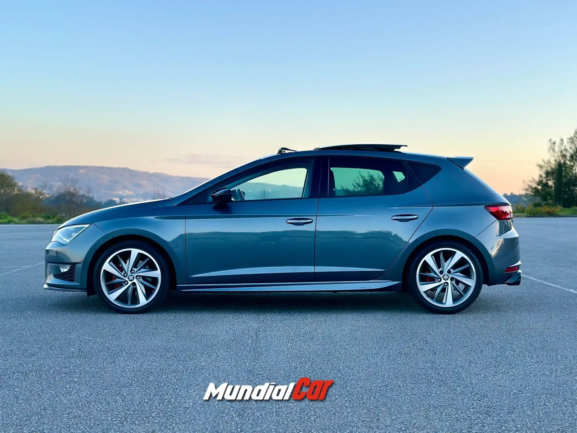 SEAT Leon 2.0 TDI FR S/S 3