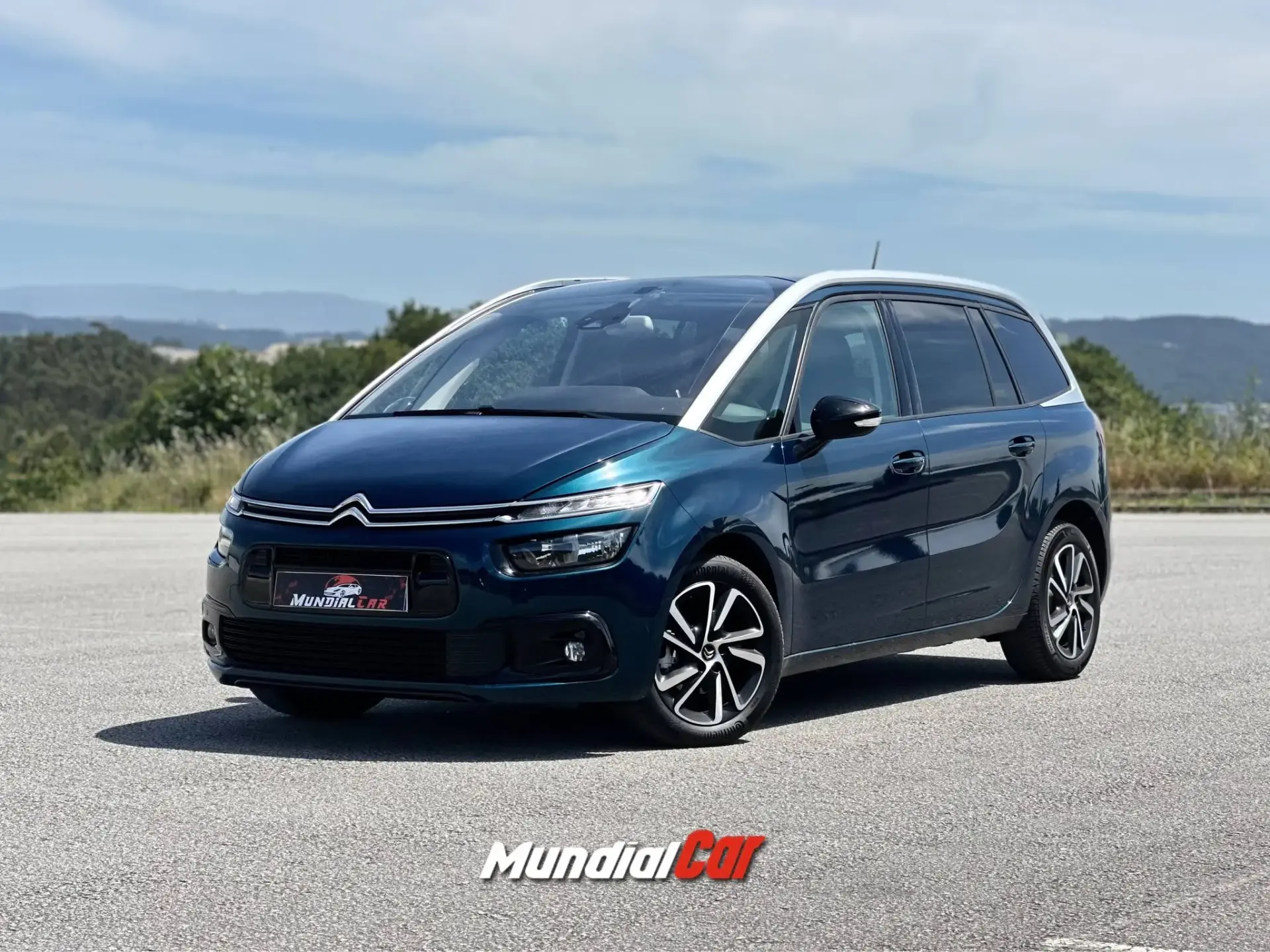 Citroen Grand C4 Spacetourer 1.5 BlueHDi Shine EAT8 1