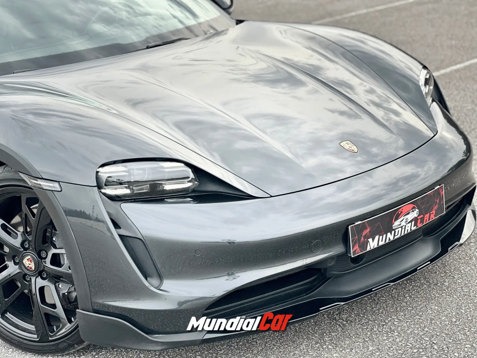 Porsche Taycan Cross Turismo 4 20