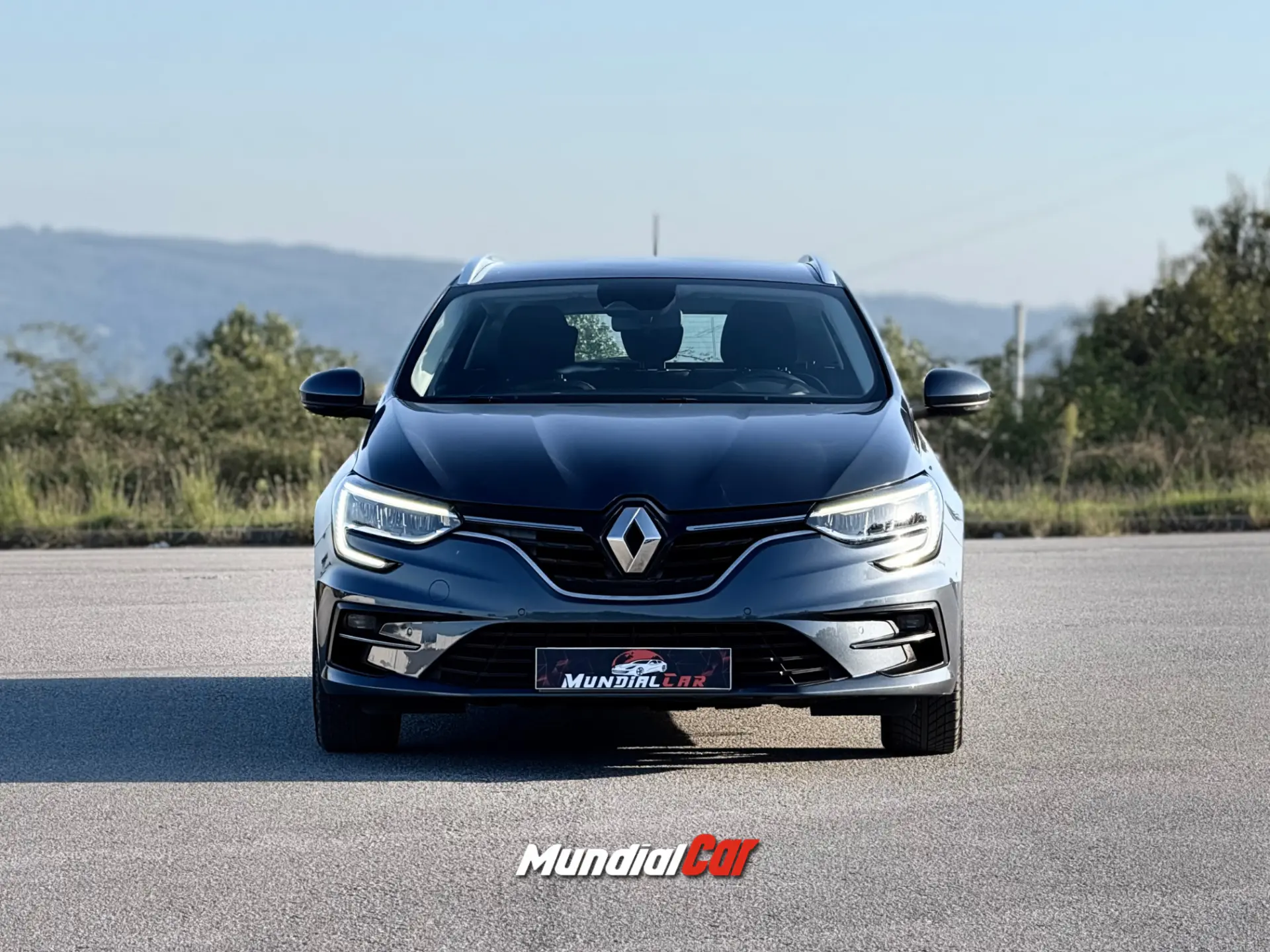 Renault Mégane Sport Tourer 1.6 E-Tech Plug-In Business 4