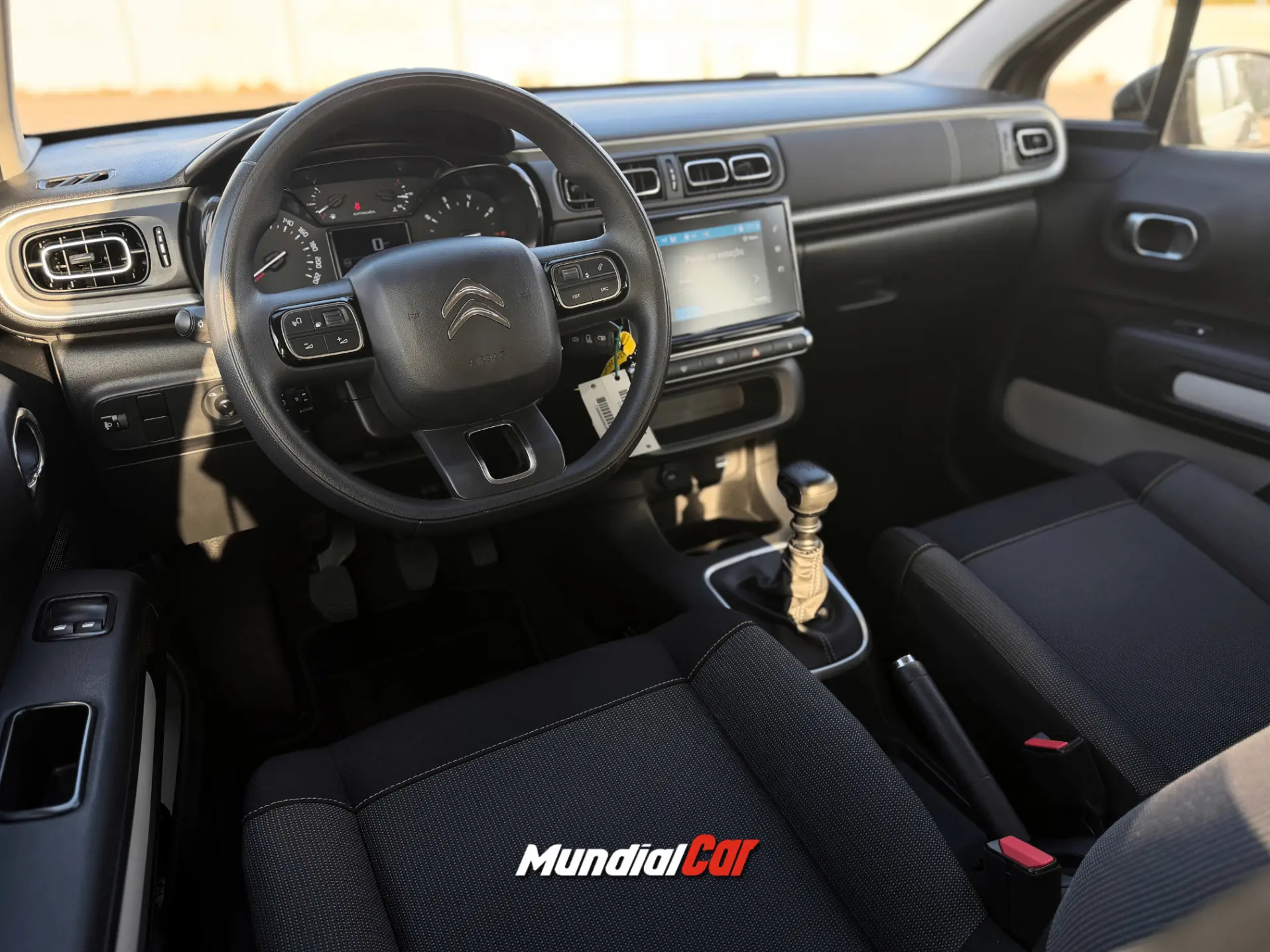 Citroen C3 1.5 BlueHDi C-Series 6