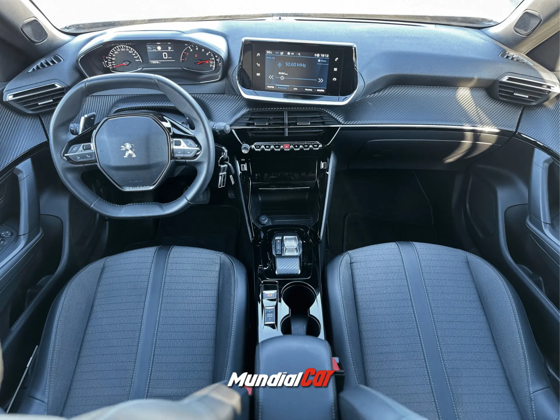Peugeot 2008 1.5 BlueHDi Allure EAT8 3