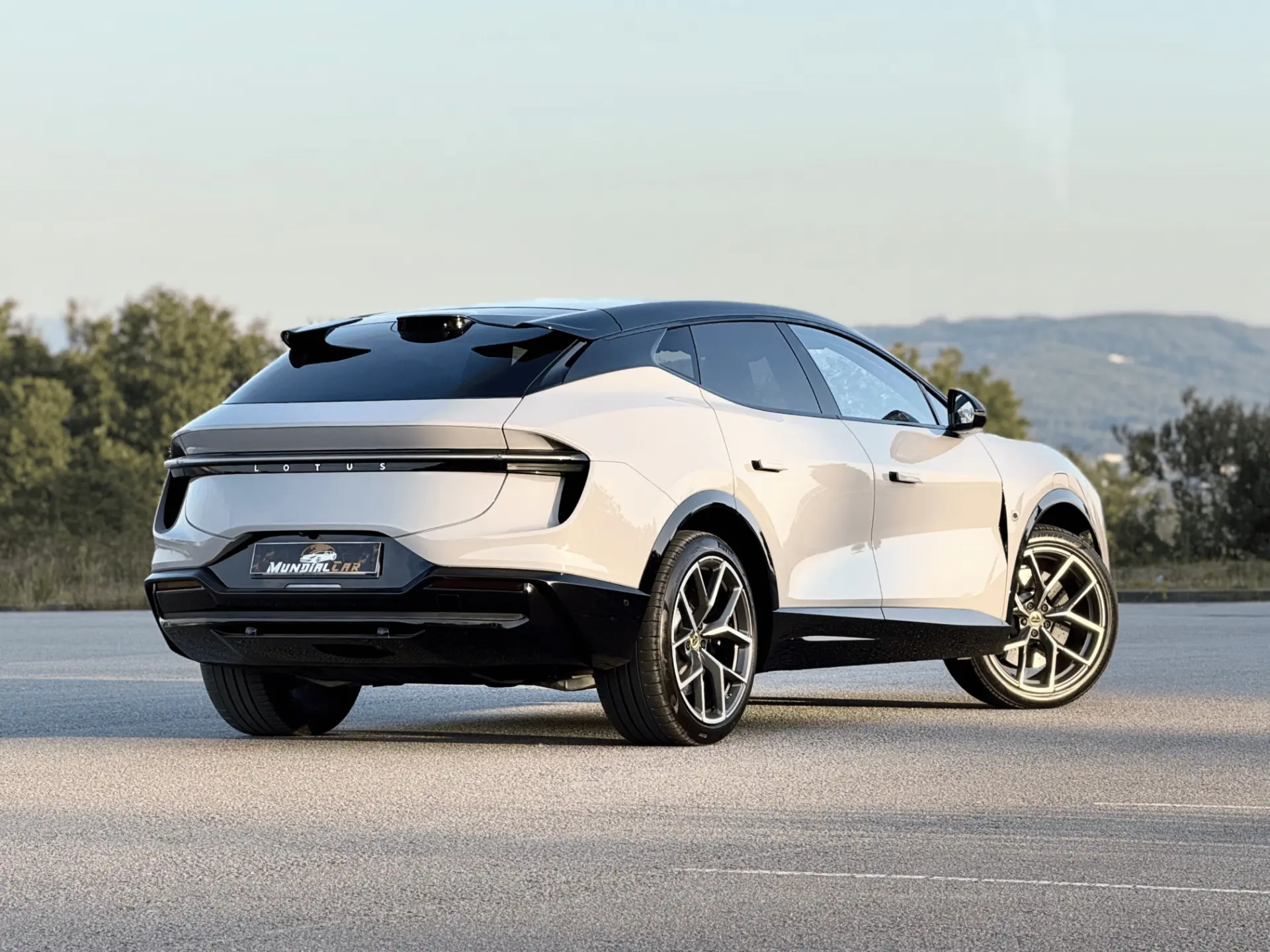 Lotus Eletre Eletre S 2