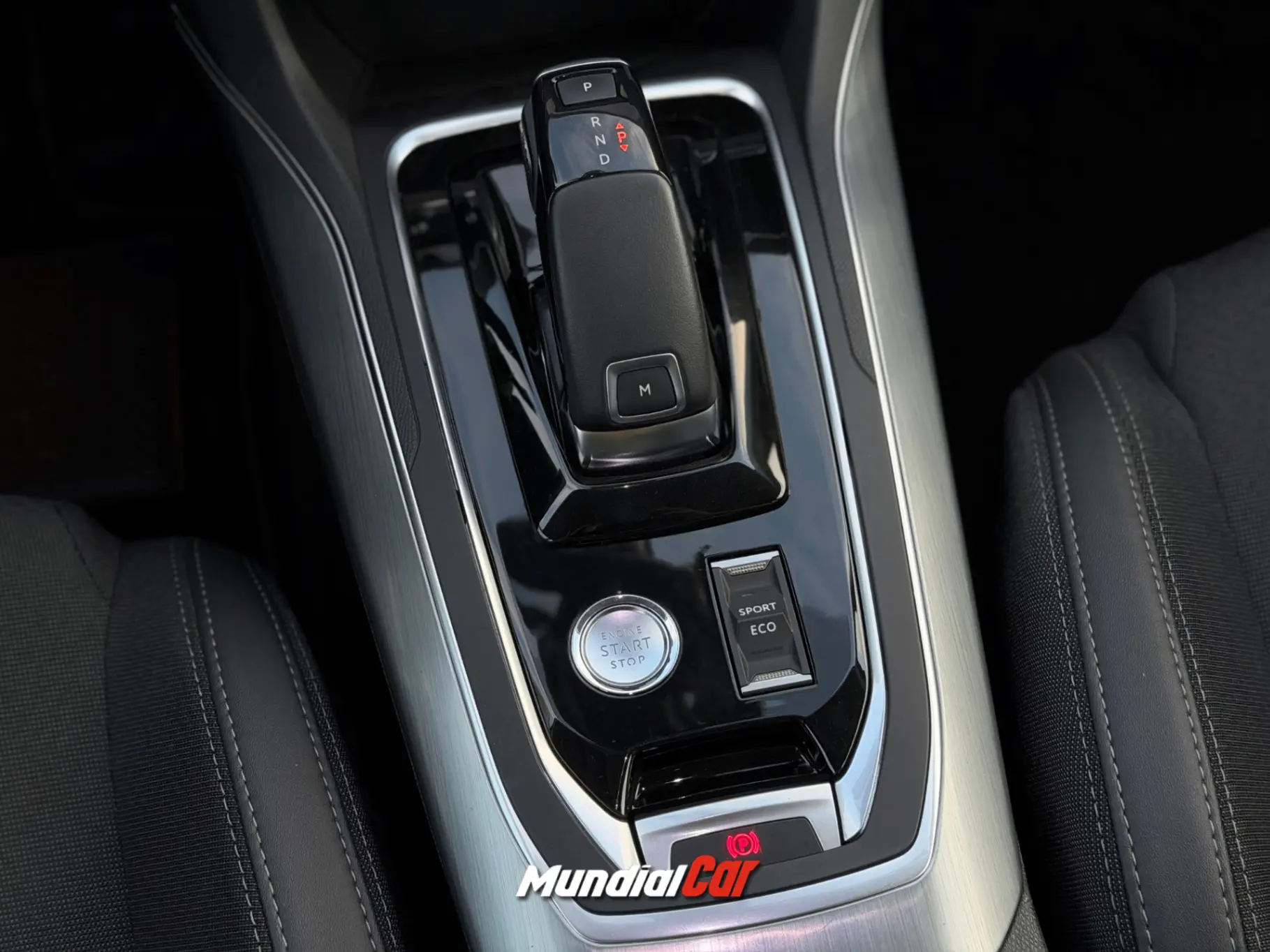Peugeot 308 1.2 PureTech Allure EAT8 19