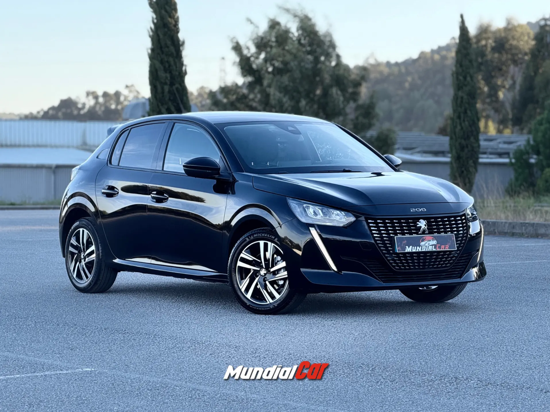 Peugeot 208 1.2 PureTech Allure Pack EAT8 11