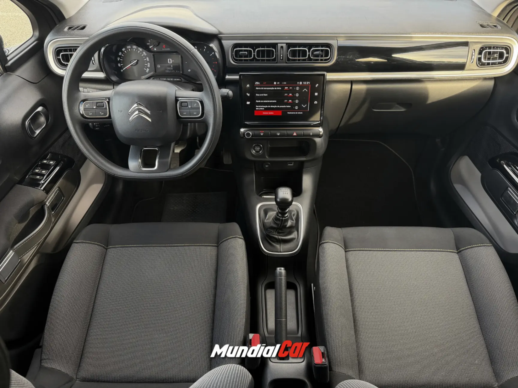 Citroen C3 1.2 PureTech Shine 3