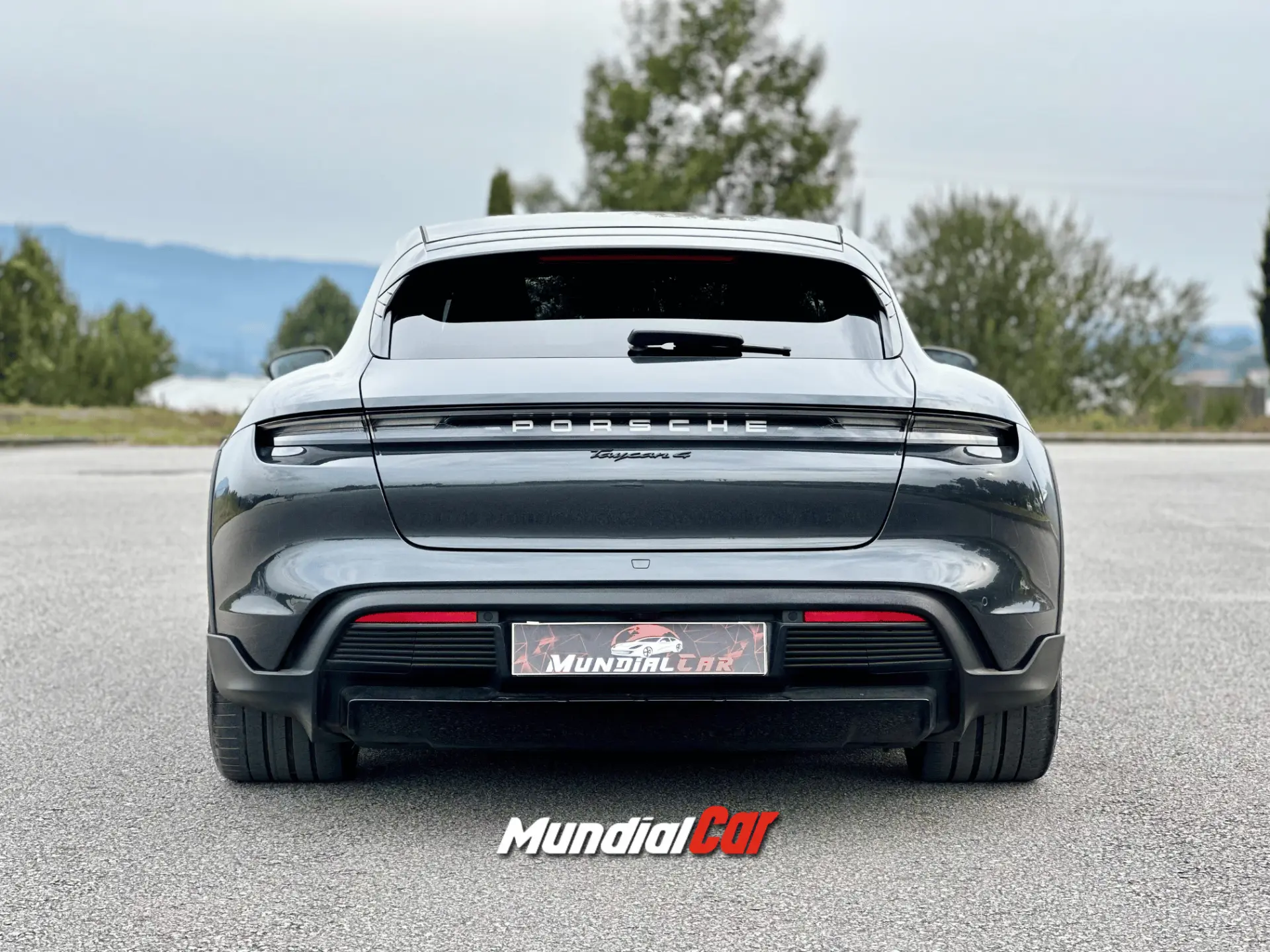 Porsche Taycan Cross Turismo 4 5