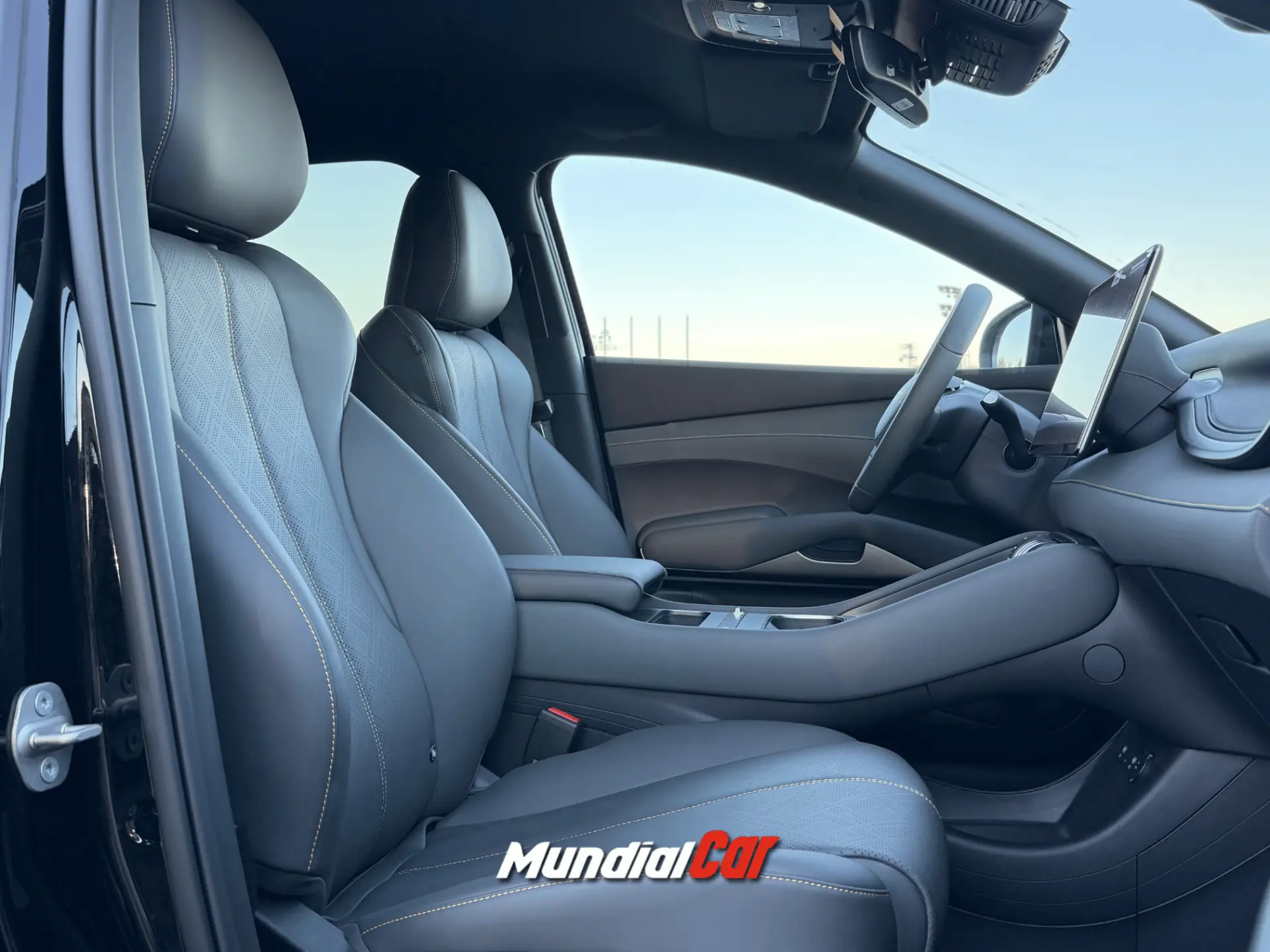 BYD Atto 3 EVO 74.8 kWh Design 9