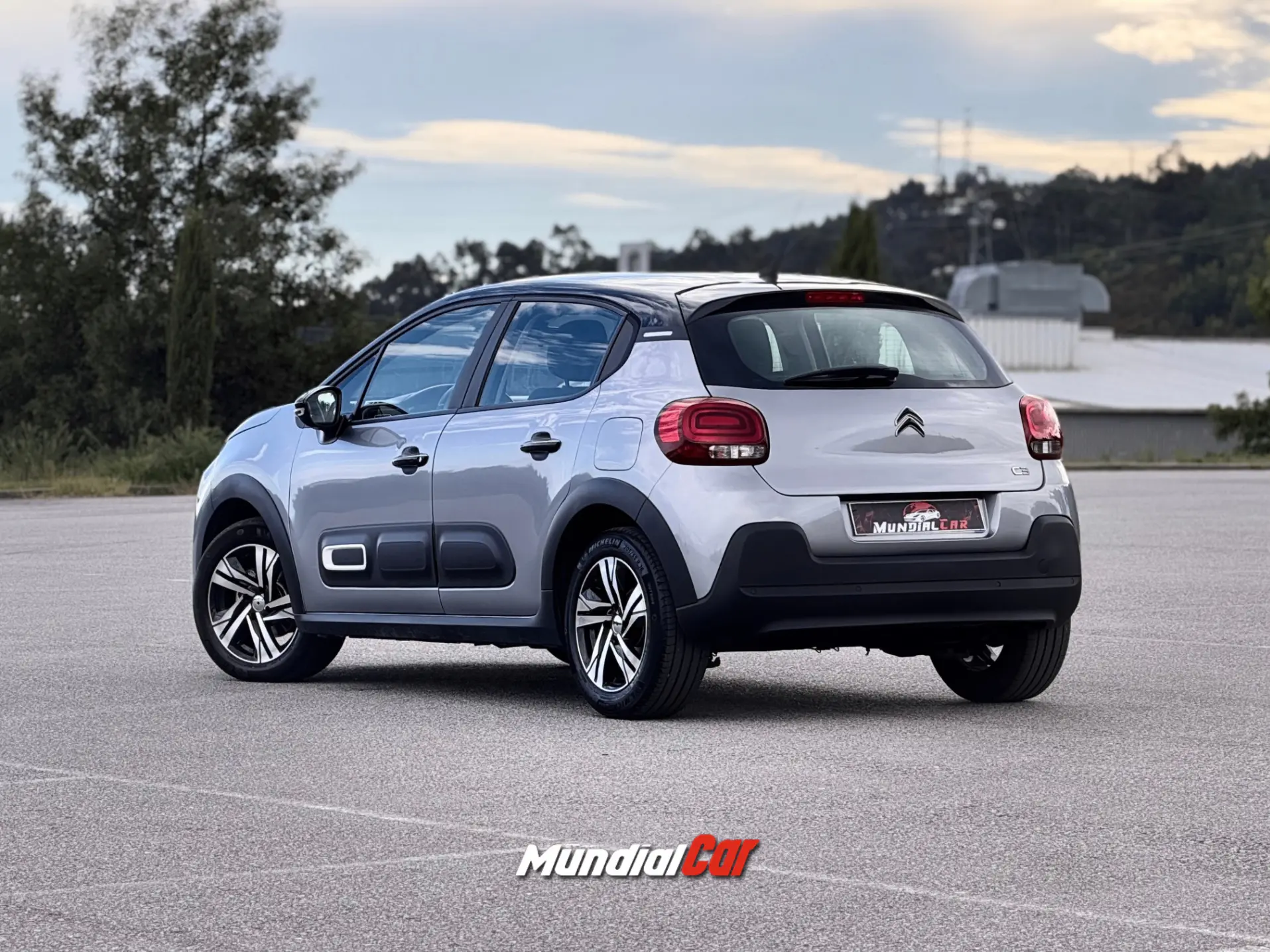 Citroen C3 1.2 PureTech Feel EAT6 17