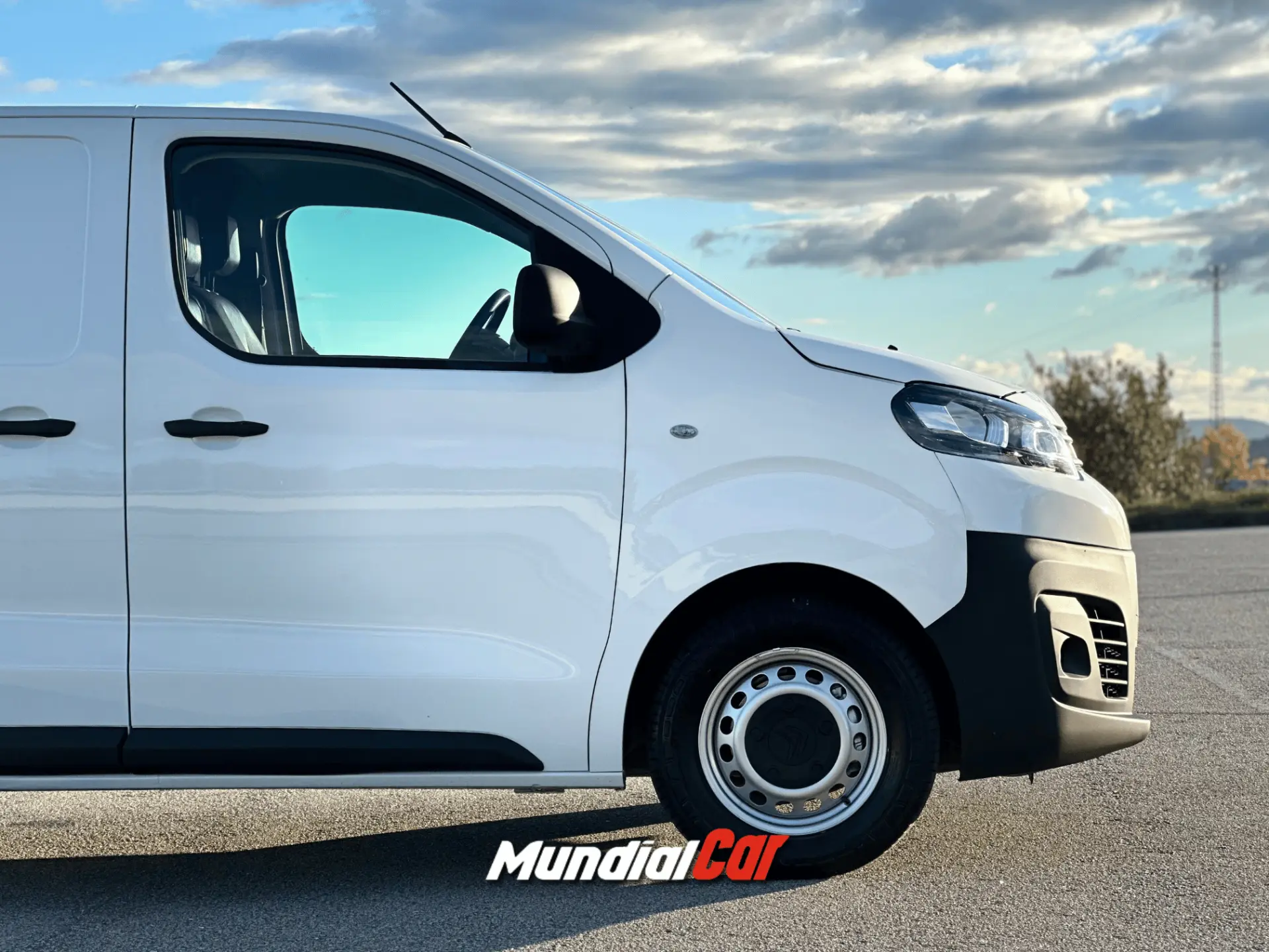Citroen Jumpy 1.5 BlueHDi M 17