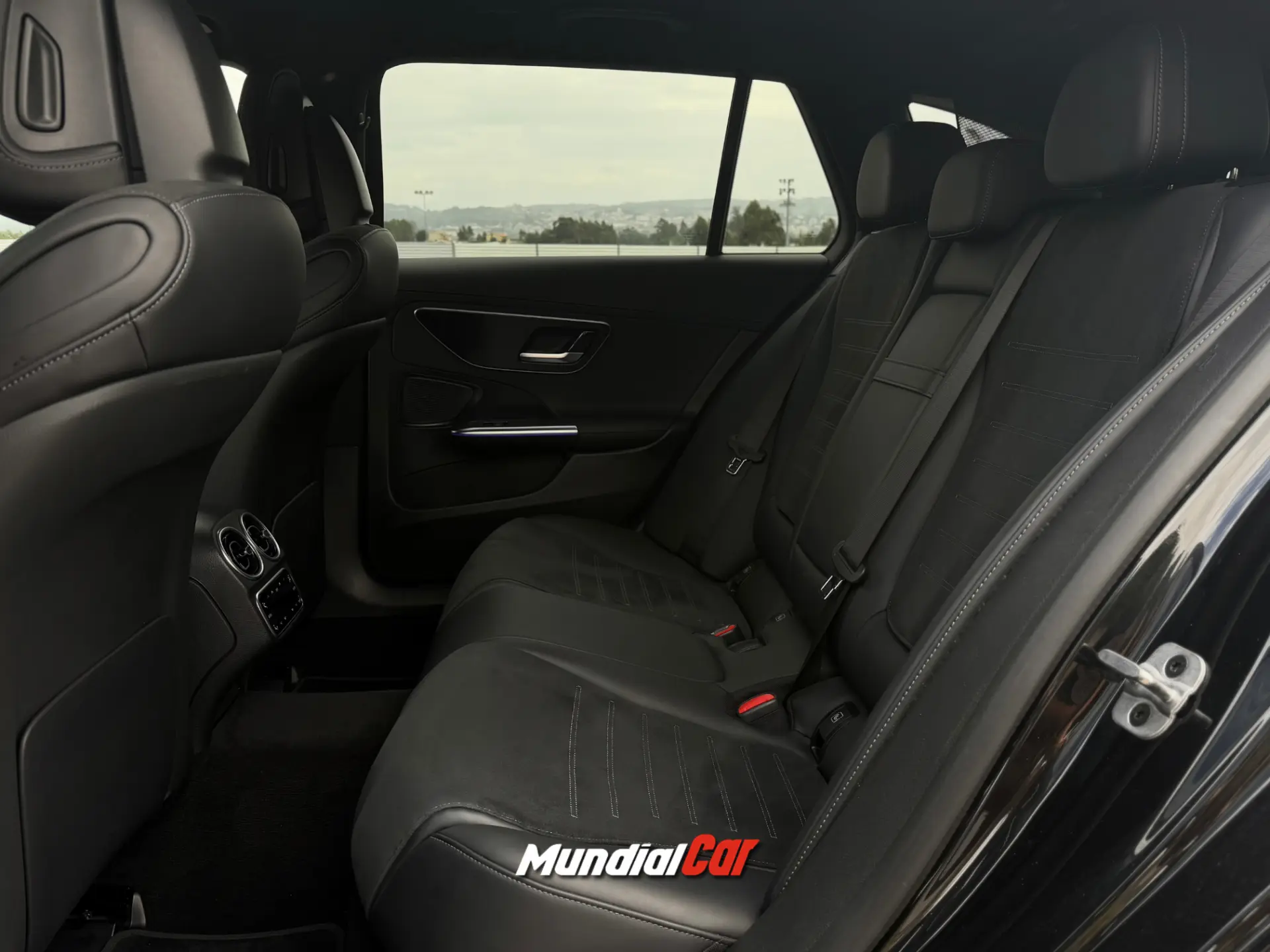 Mercedes-Benz C 300 C300 e Break AMG Line 6