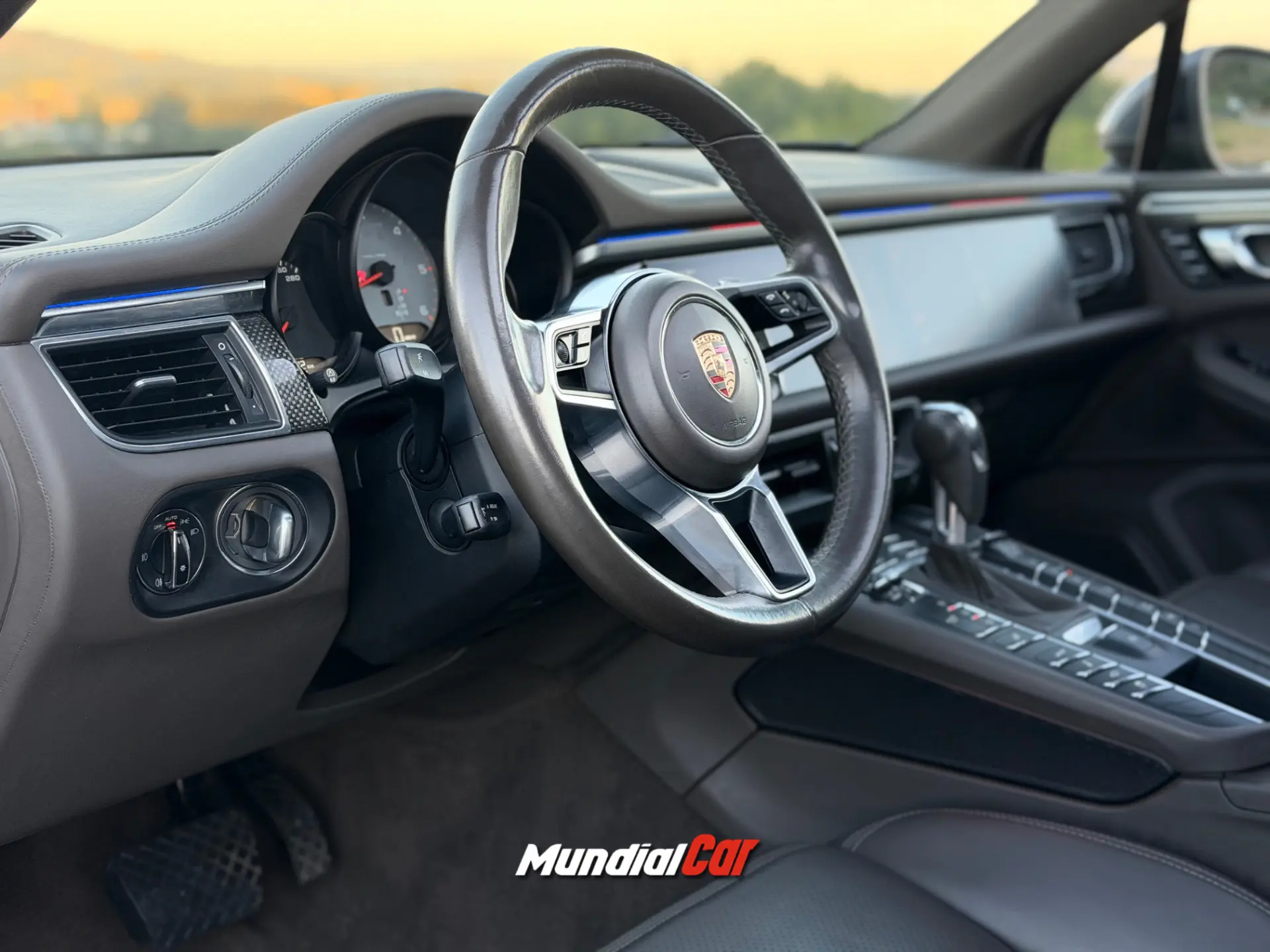Porsche Macan S 23