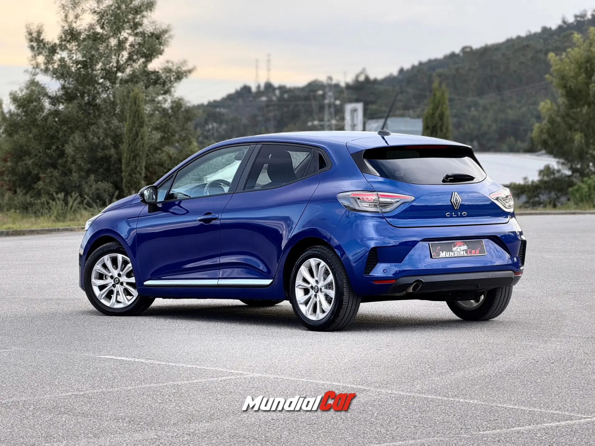 Renault Clio 1.0 TCe Evolution Bi-Fuel 16
