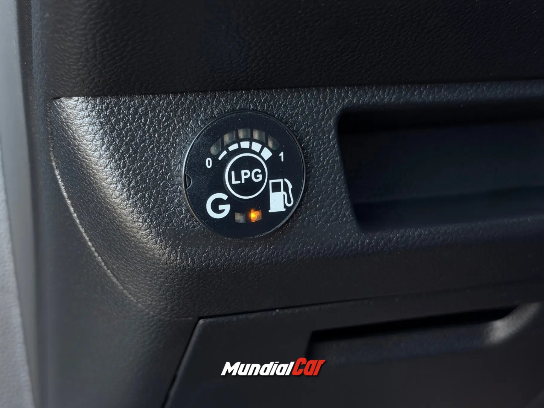 Renault Clio 1.0 TCe Evolution Bi-Fuel 15