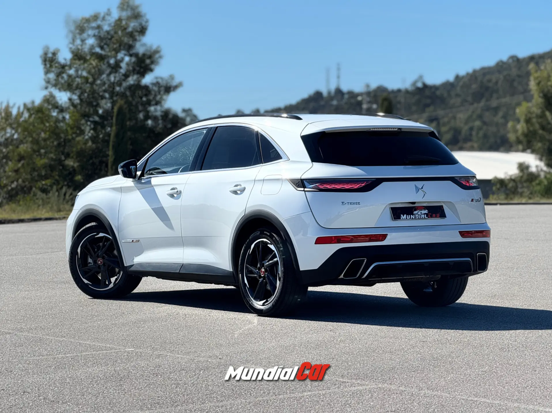 DS DS7 Crossback E-Tense Performance Line + EAT8 26