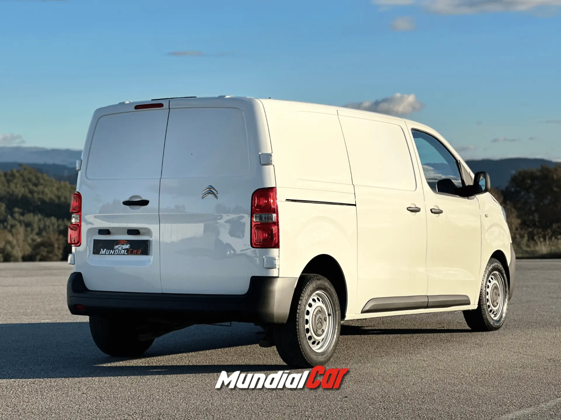 Citroen Jumpy 1.5 BlueHDi M 2