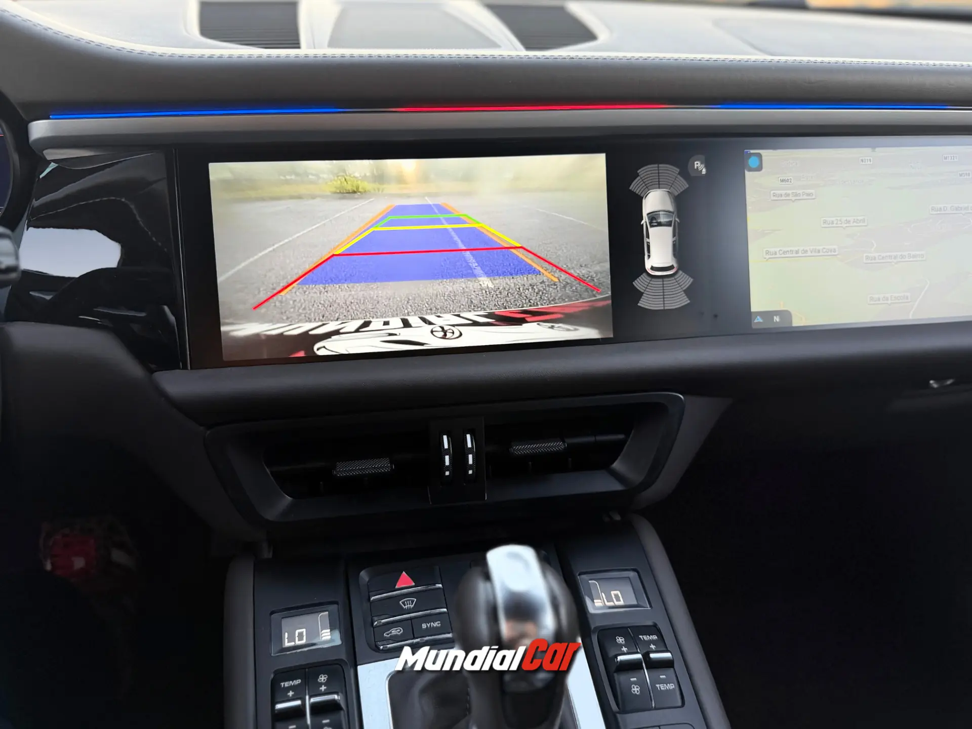 Porsche Macan S 11